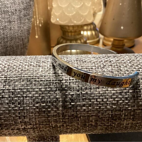 Shiny Silvertone Message Bangle Bracelet - Picture 4 of 8